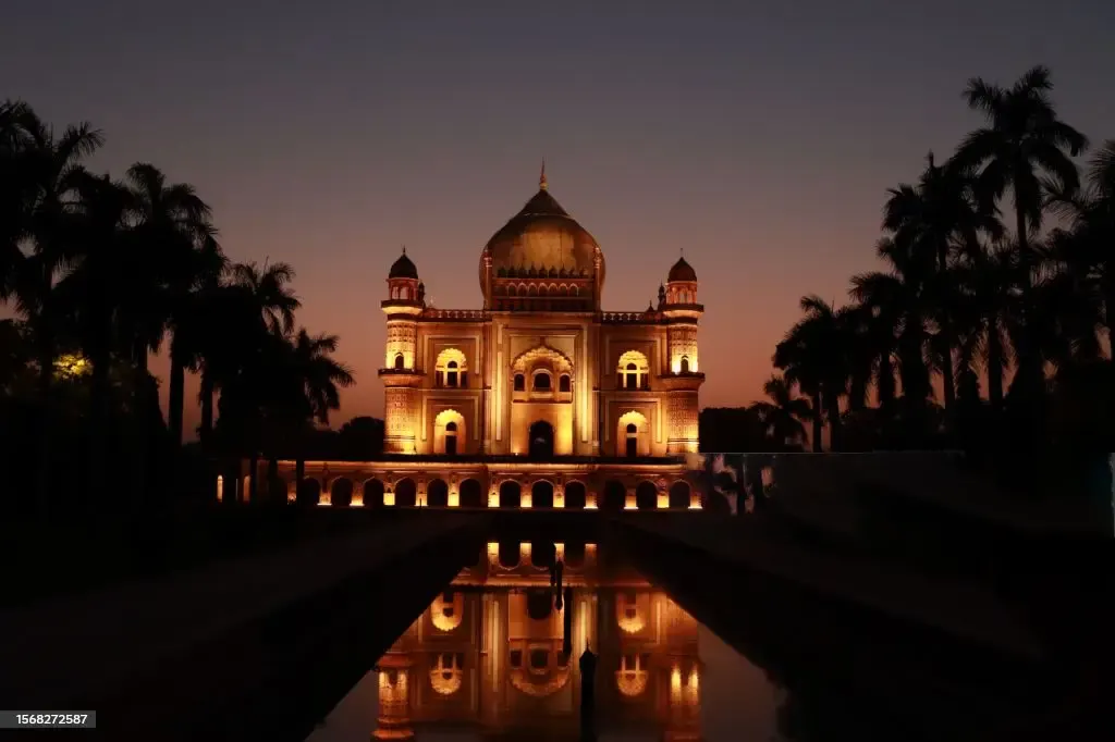 Safdarjung's Tomb
